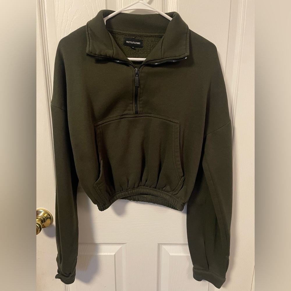 PrettyLittleThing Quarter Zip